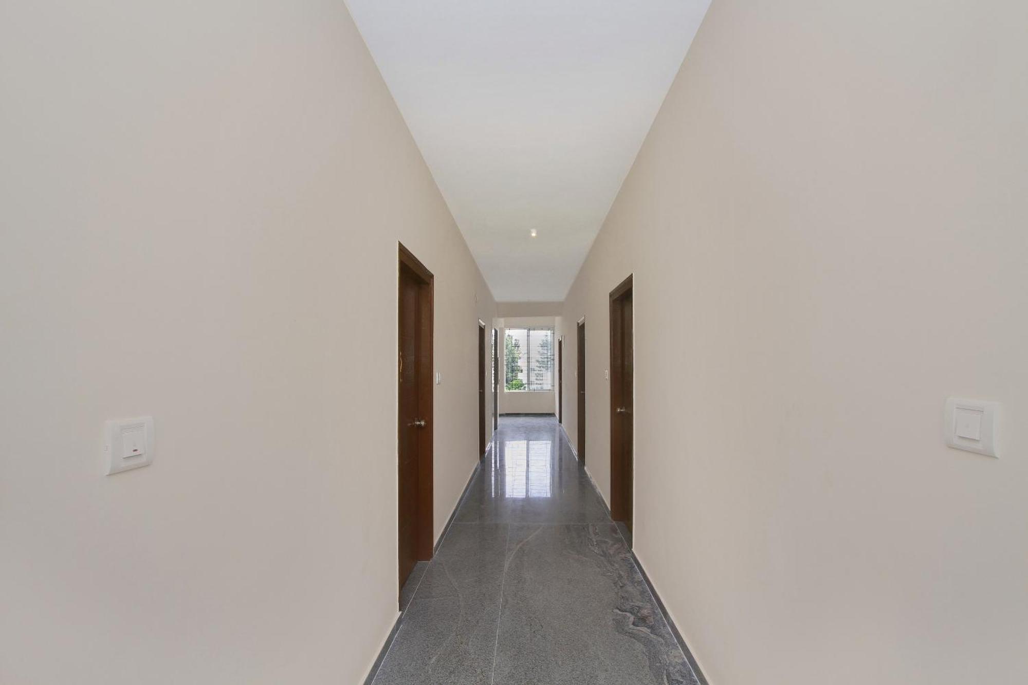 Hotel O Manu Residency 班加罗尔 外观 照片