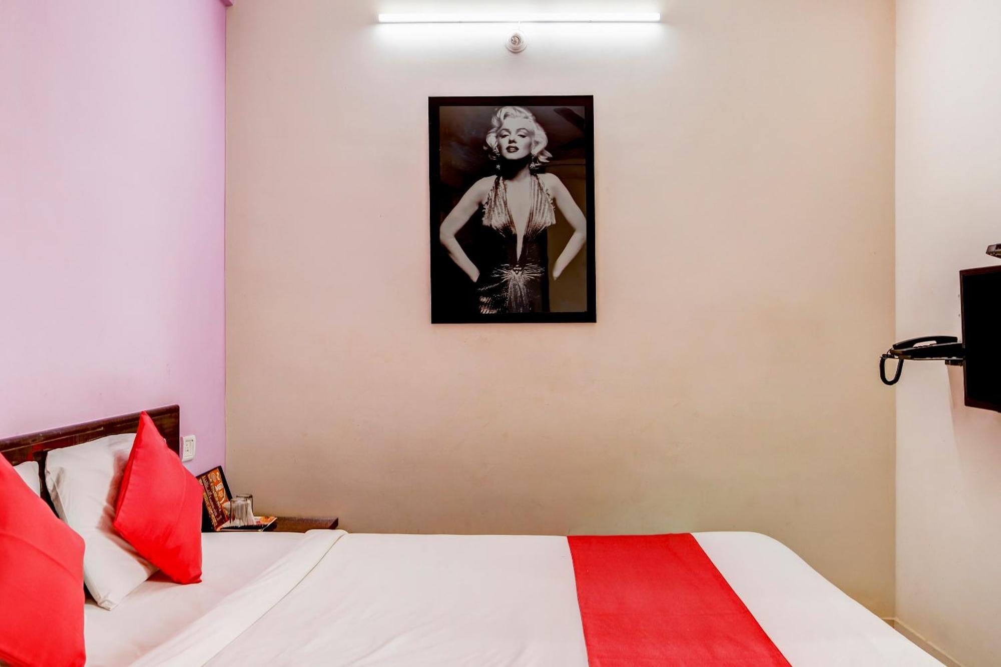 Hotel O Manu Residency 班加罗尔 外观 照片